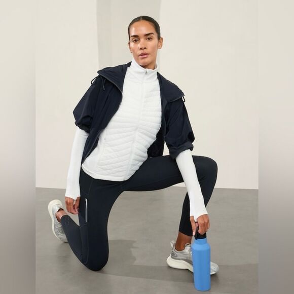 NWOT Athleta Rainier Tight // Navy #487745 - Picture 3 of 9